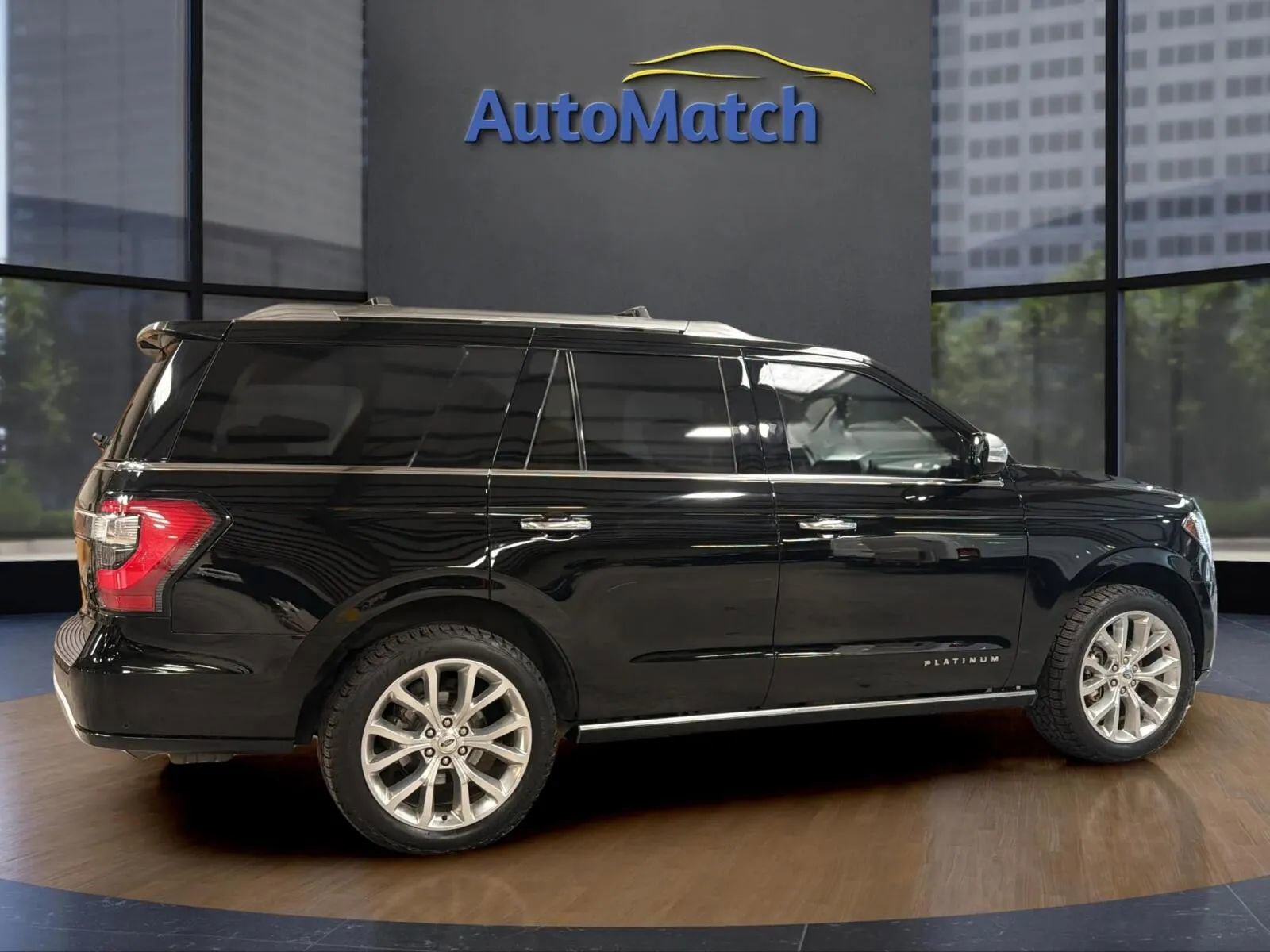 Used 2018 Ford Expedition Platinum image 12