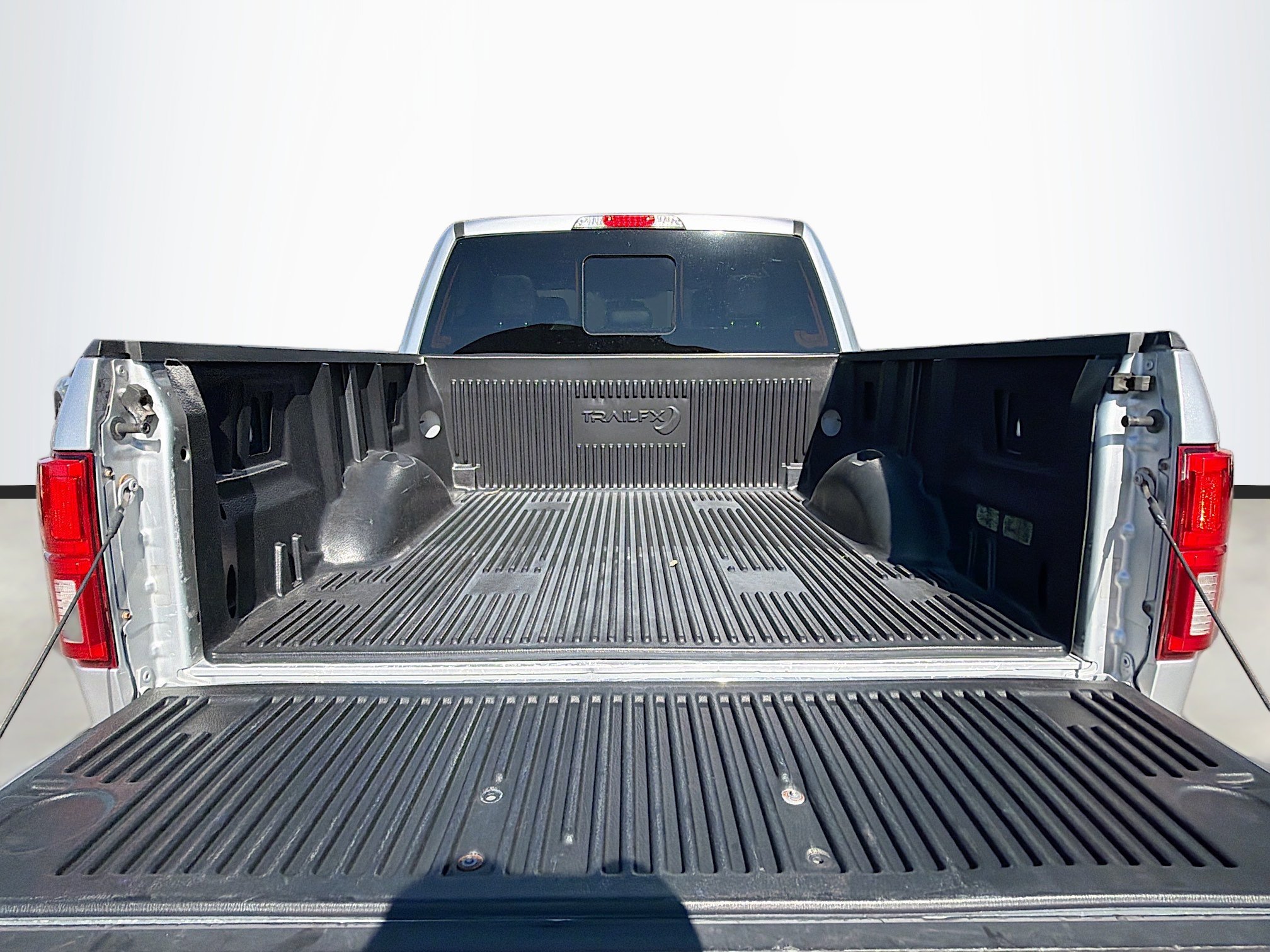 Used 2019 Ford F150 Platinum image 12