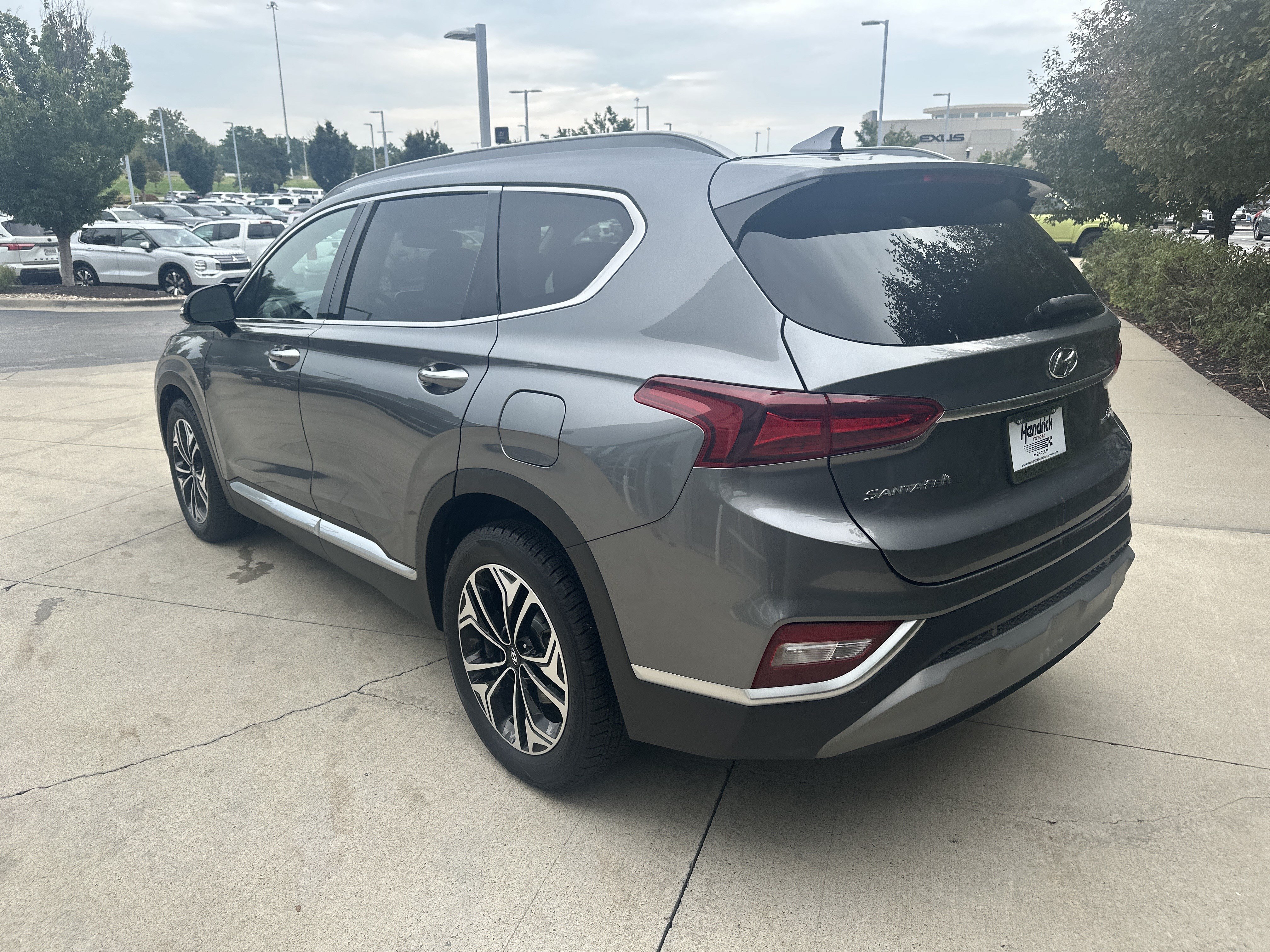 Used 2019 Hyundai Santa Fe AWD image 7