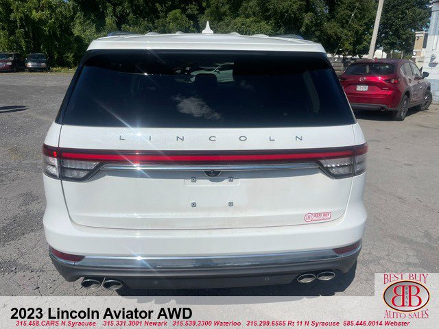 Used 2023 Lincoln Aviator AWD image 4