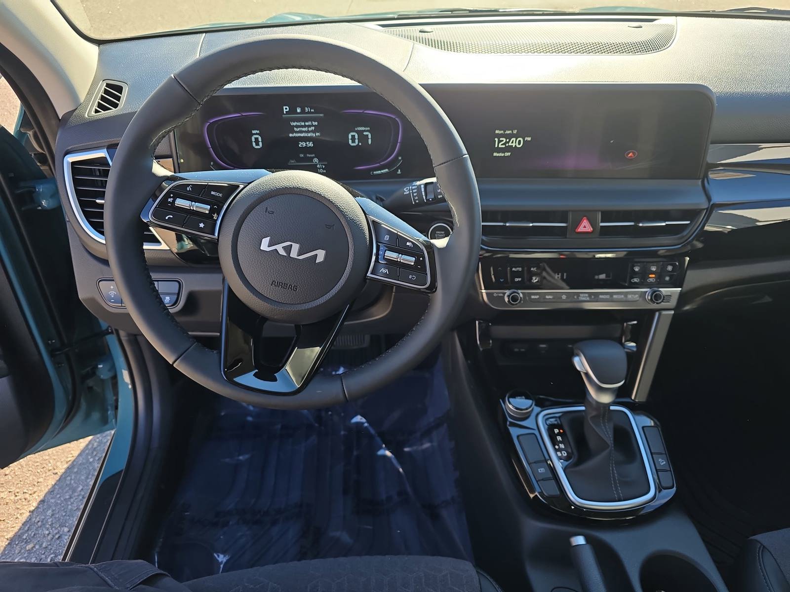 New 2026 Kia Seltos S FWD image 18