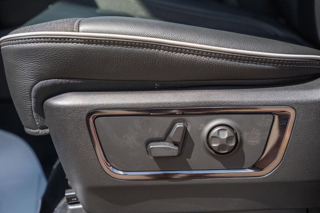 New 2026 RAM 1500 Limited AWD/4WD image 42