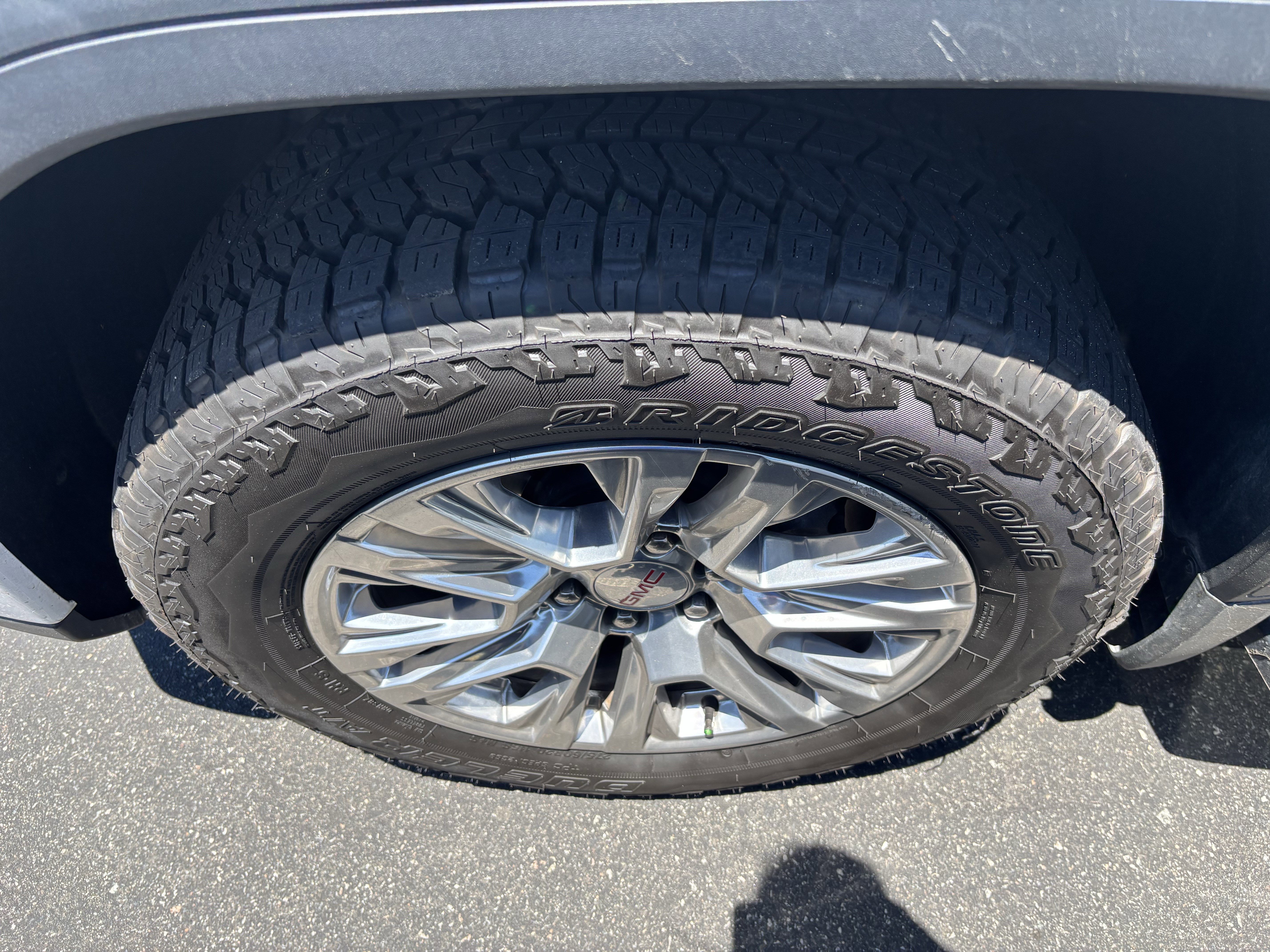 Used 2022 GMC Sierra 1500 Denali AWD/4WD image 13