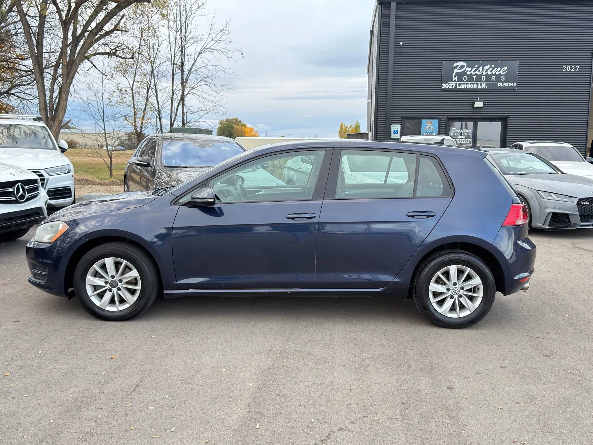 Used 2015 Volkswagen Golf S image 8