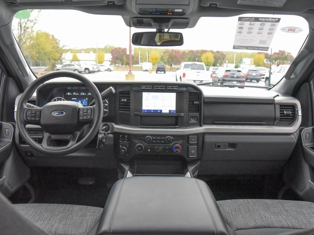 Used 2023 Ford F350 XLT w/ 360-Degree Camera Package image 2