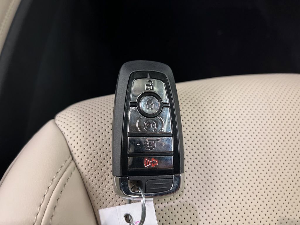 Used 2026 Lincoln Corsair Reserve AWD/4WD image 41