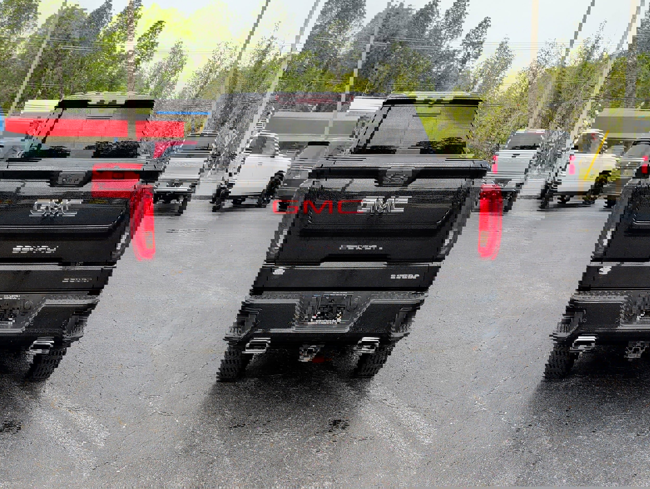 Used 2021 GMC Sierra 1500 Denali w/ Denali Ultimate Package image 5