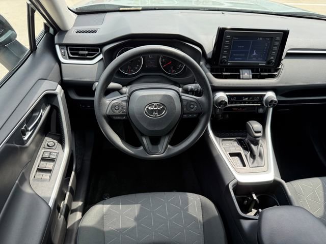 Used 2022 Toyota RAV4 XLE w/ Convenience Package image 27