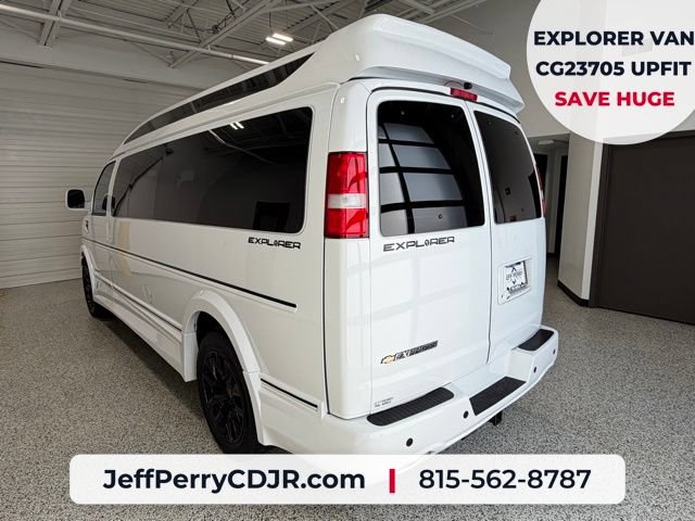 New 2026 Chevrolet Express 2500 Extended w/ Driver Convenience Package RWD image 5