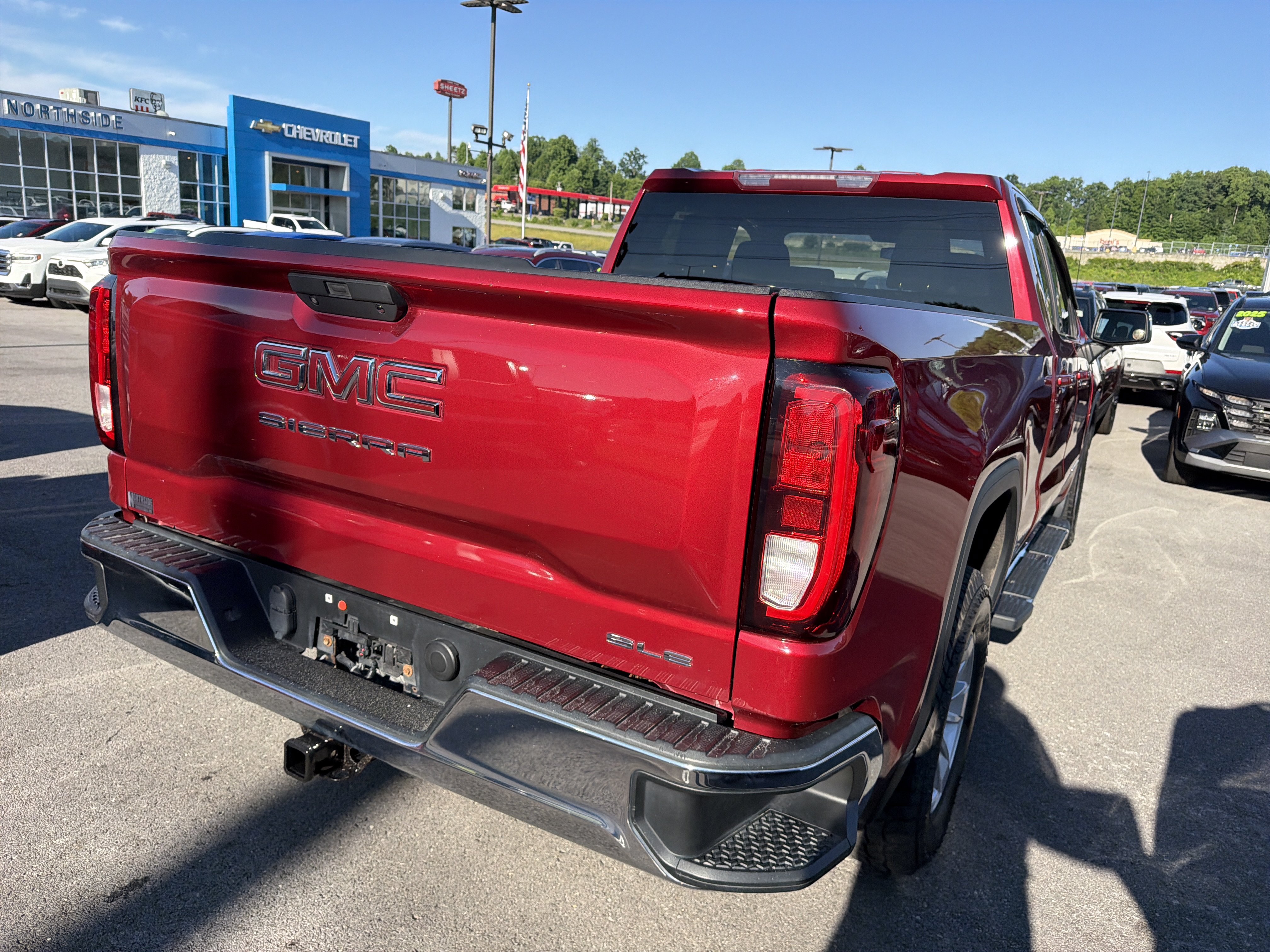 Used 2019 GMC Sierra 1500 SLE w/ SLE Value Package AWD/4WD image 6