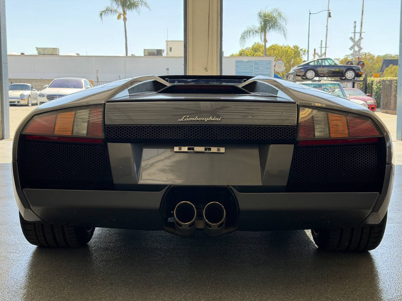 Used 2006 Lamborghini Murcielago Roadster AWD/4WD image 25