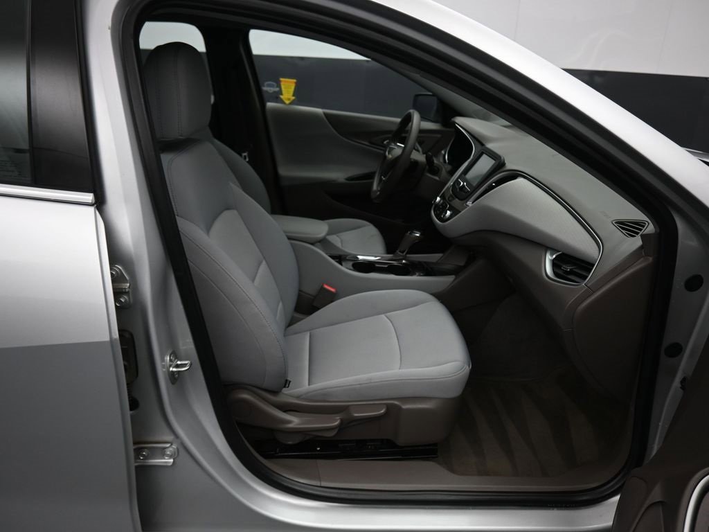 Used 2016 Chevrolet Malibu LS image 38