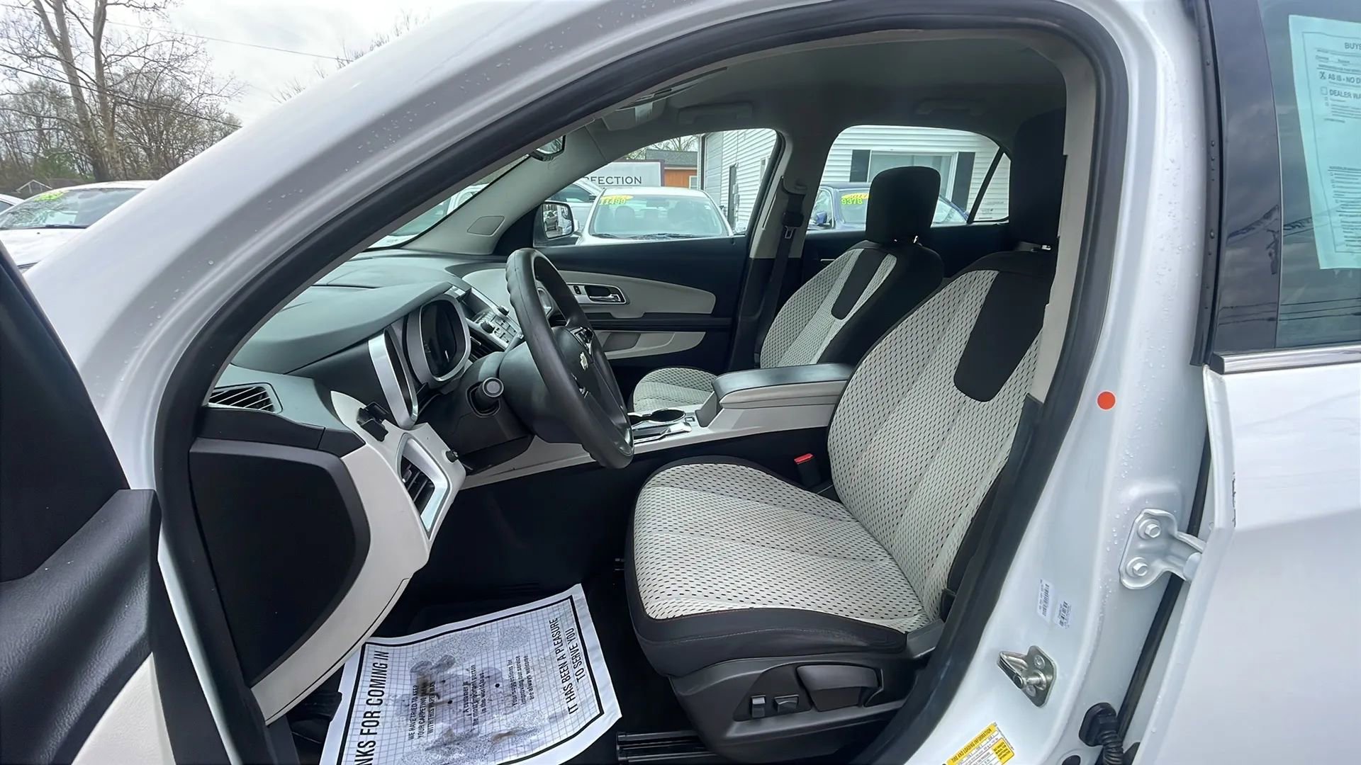 Used 2014 Chevrolet Equinox LS AWD/4WD image 10