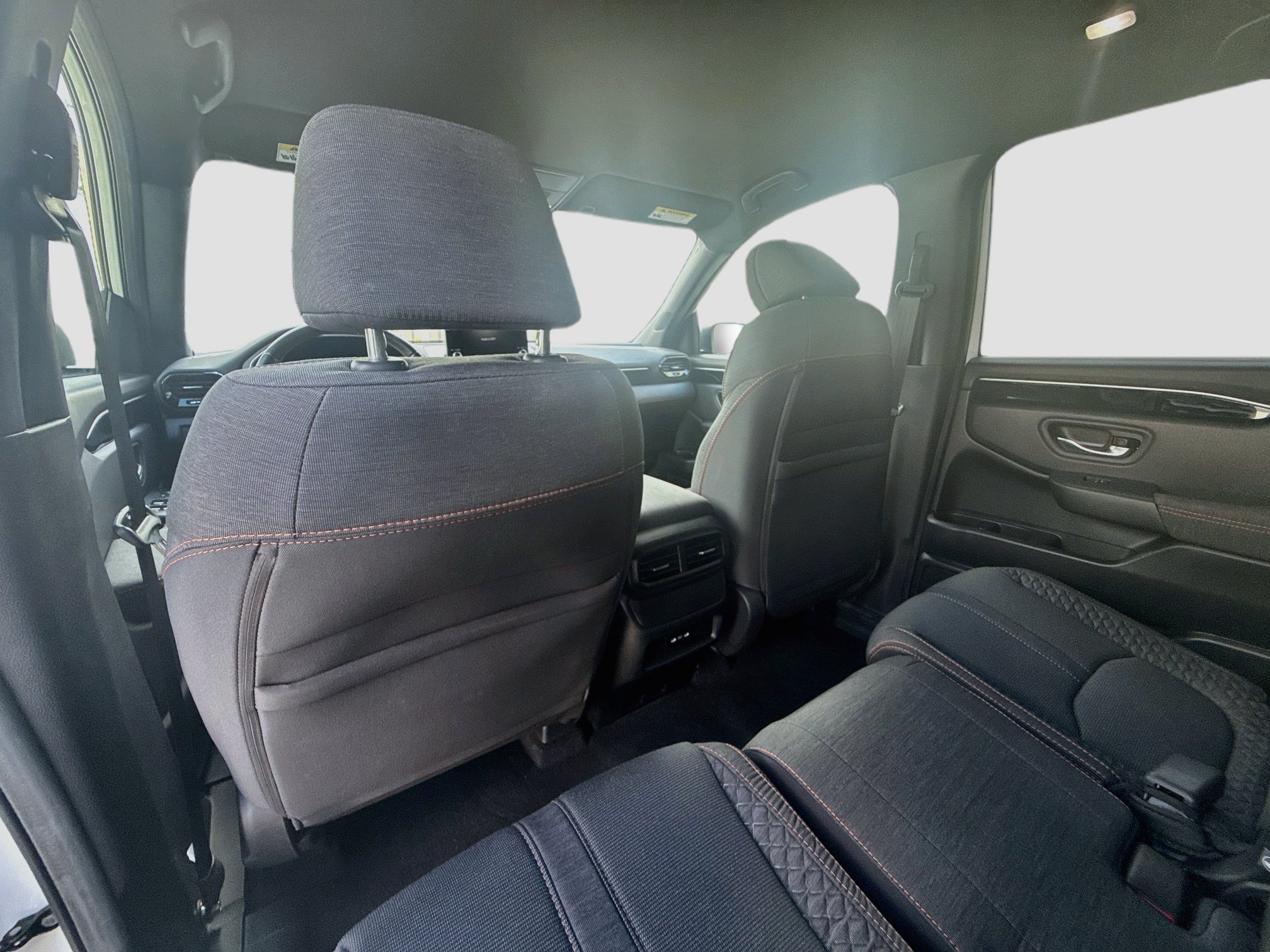 Certified 2025 Honda Pilot Sport image 24