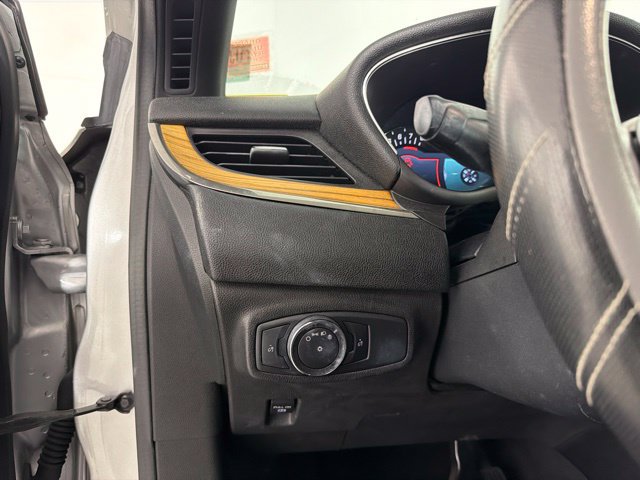Used 2015 Lincoln MKC FWD w/ Equipment Group 101A Select image 23
