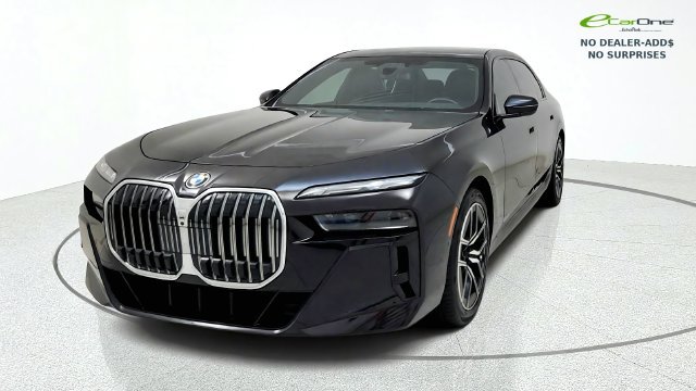 Used 2026 BMW 740i xDrive AWD/4WD image 3