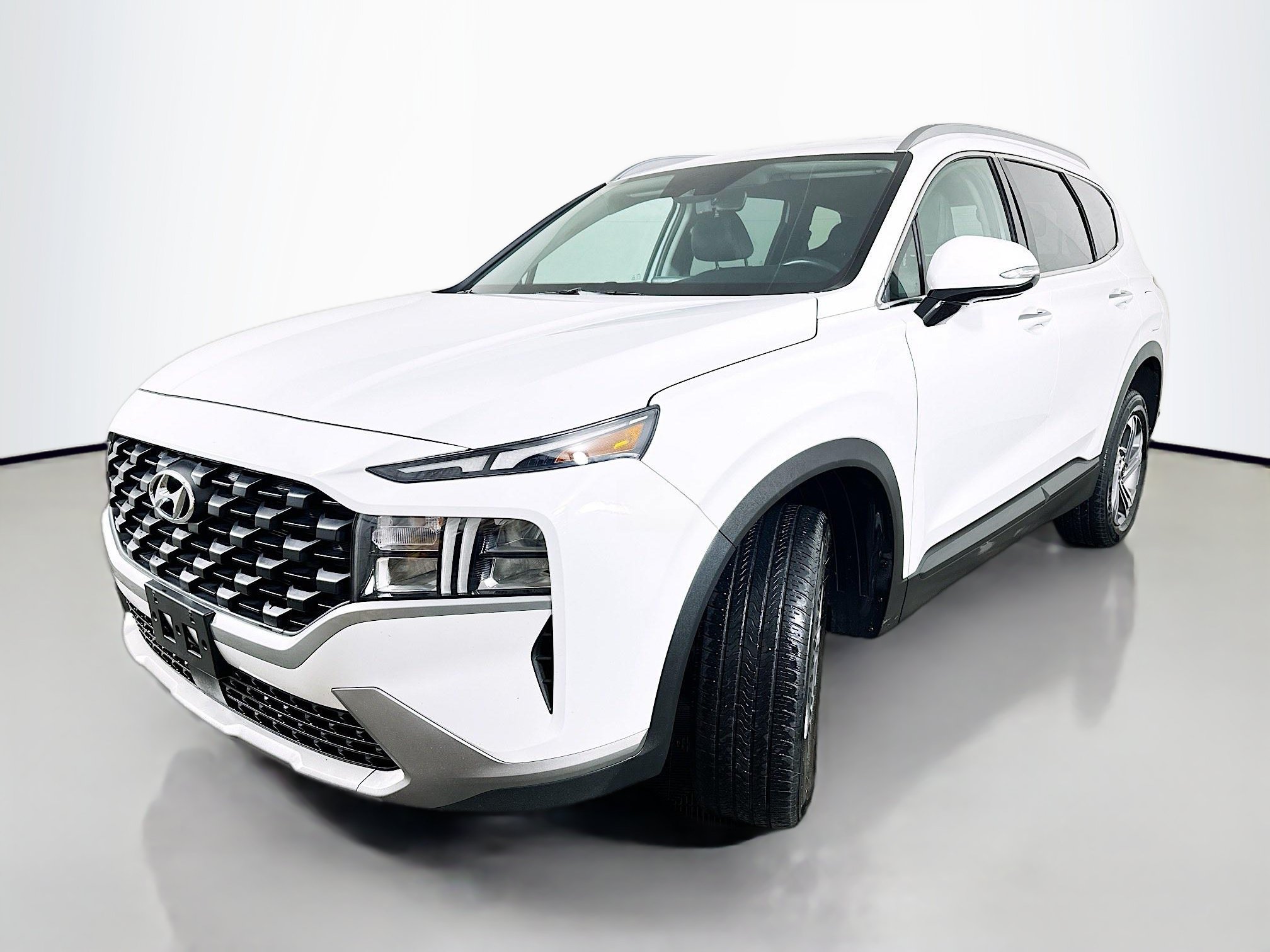 Certified 2023 Hyundai Santa Fe SEL AWD/4WD image 3