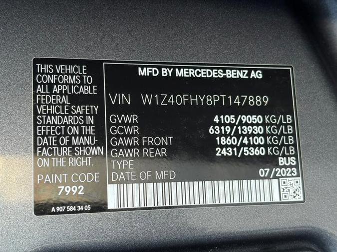 Used 2023 Mercedes-Benz Sprinter 2500 image 39