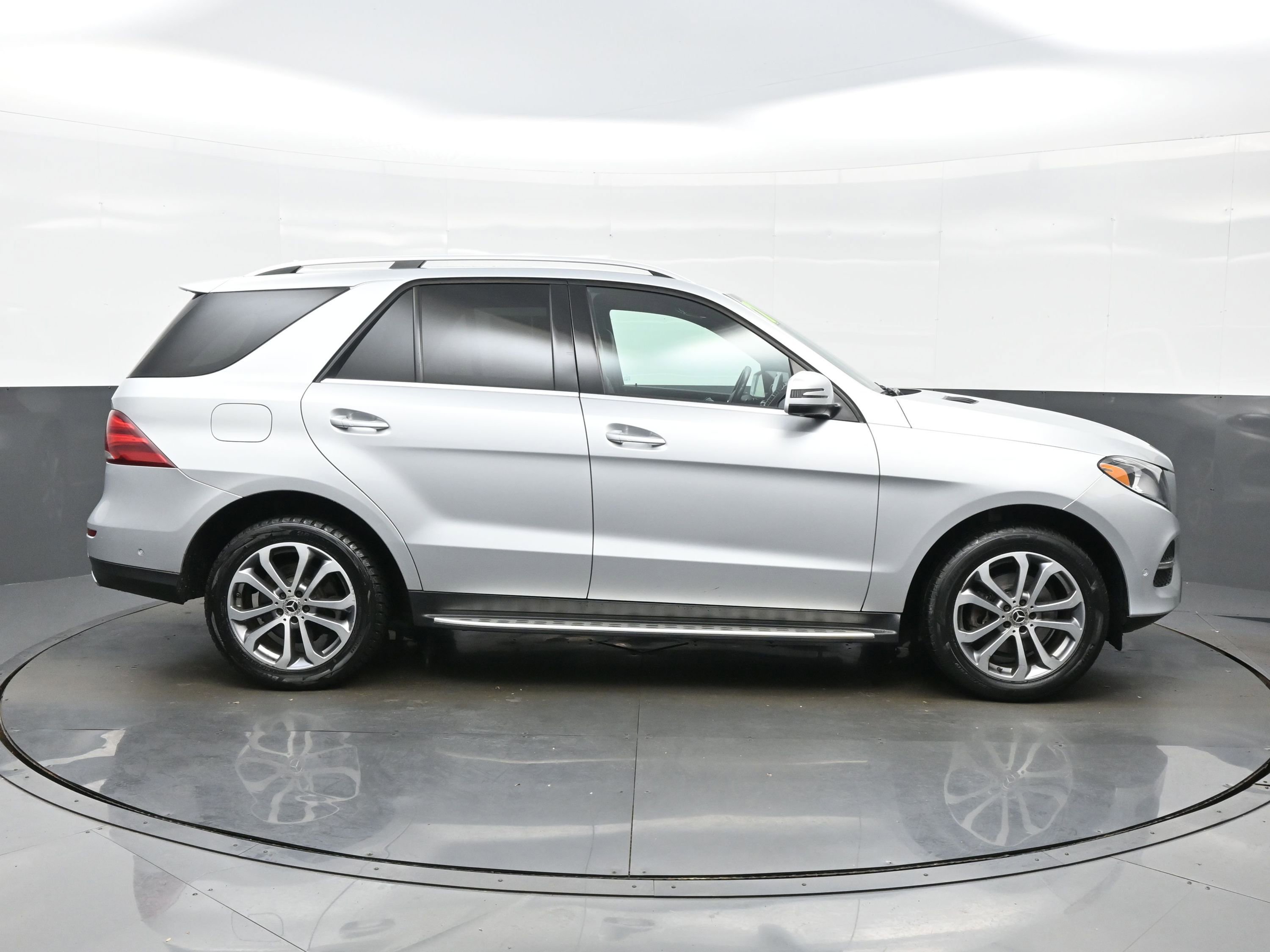 Used 2017 Mercedes-Benz GLE 350 4MATIC image 7