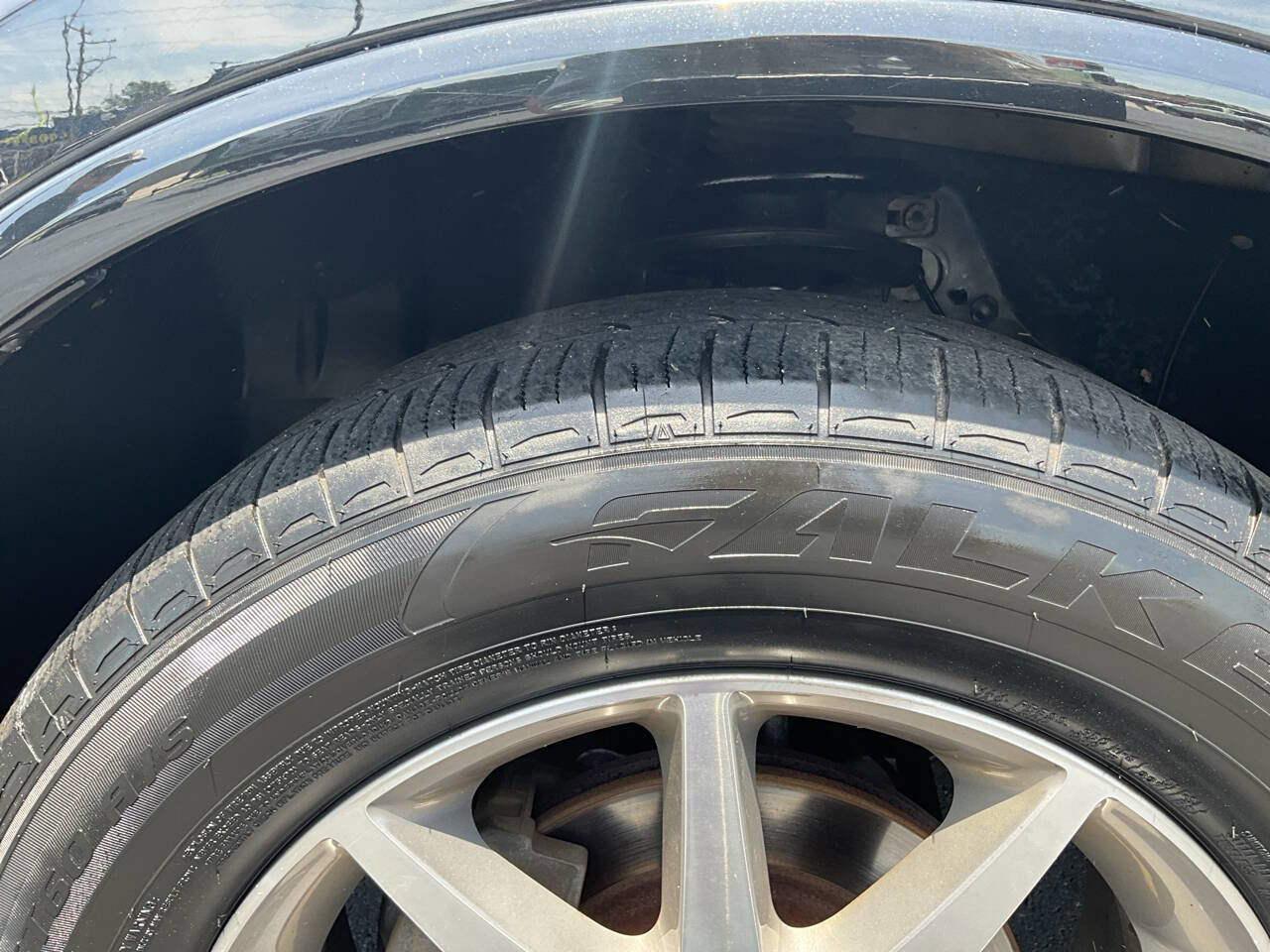 Used 2017 Buick Enclave Leather AWD/4WD image 38