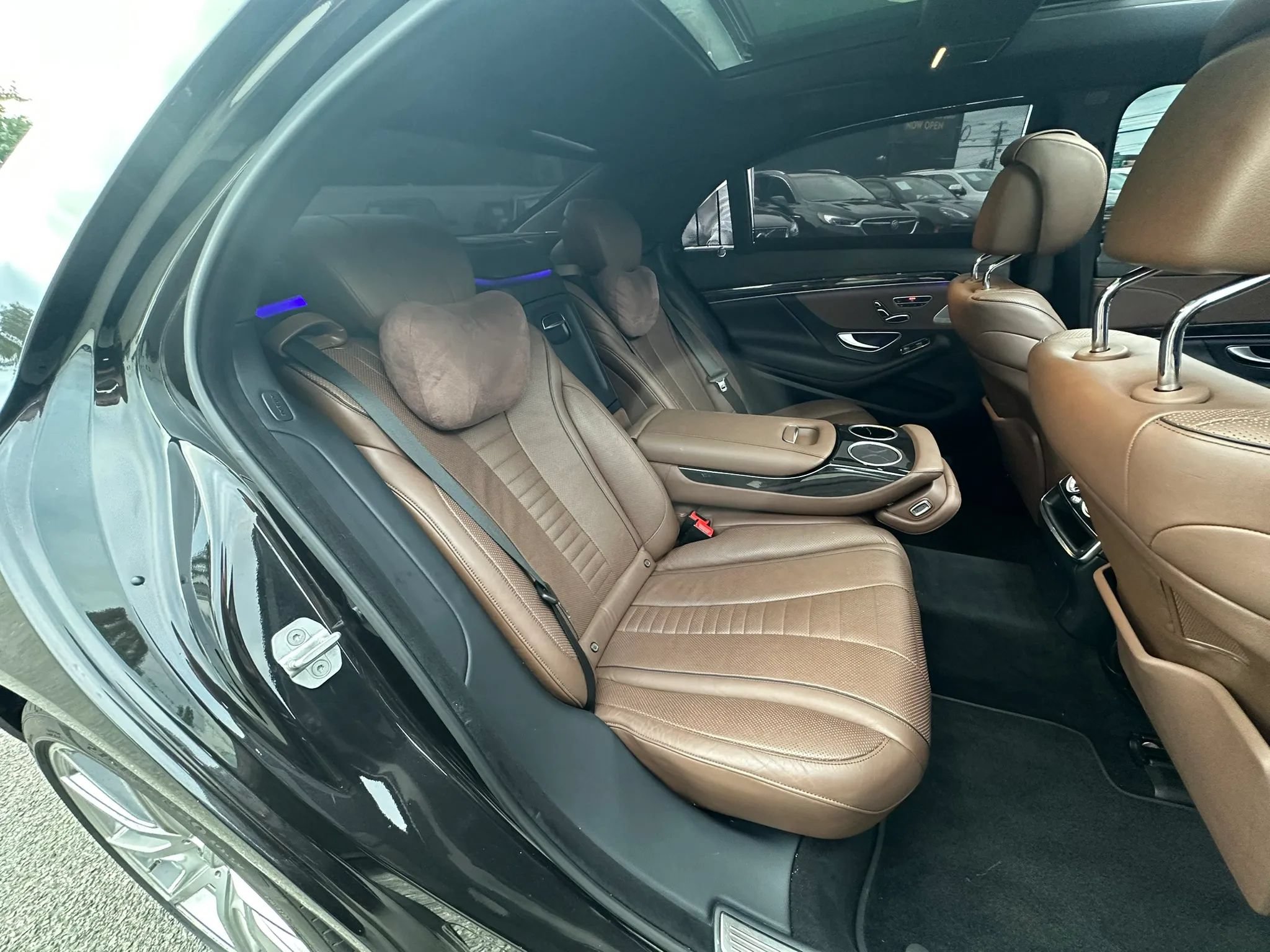 Used 2014 Mercedes-Benz S 550 Sedan image 22