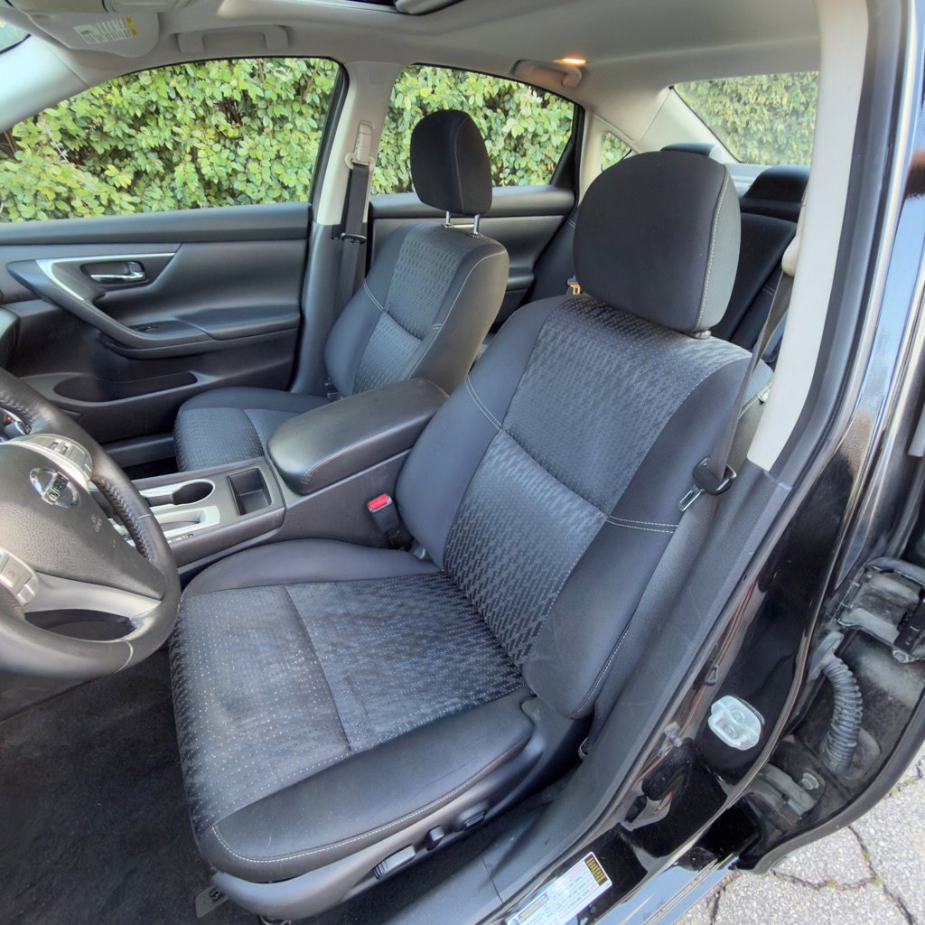Used 2016 Nissan Altima 2.5 SV w/ Convenience Package FWD image 22