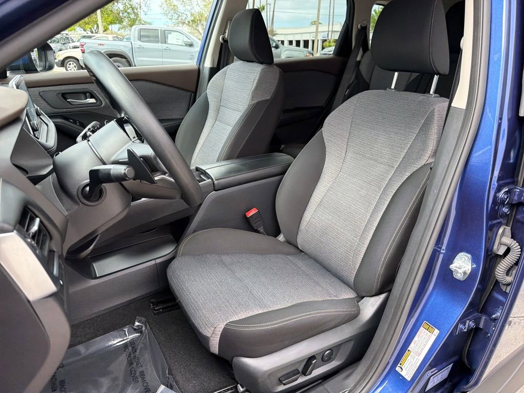 Certified 2023 Nissan Rogue SV image 31