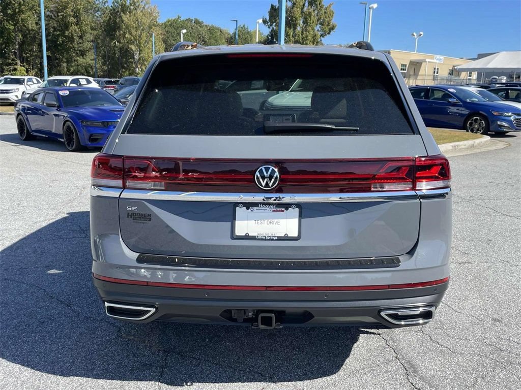 New 2026 Volkswagen Atlas SE FWD image 4