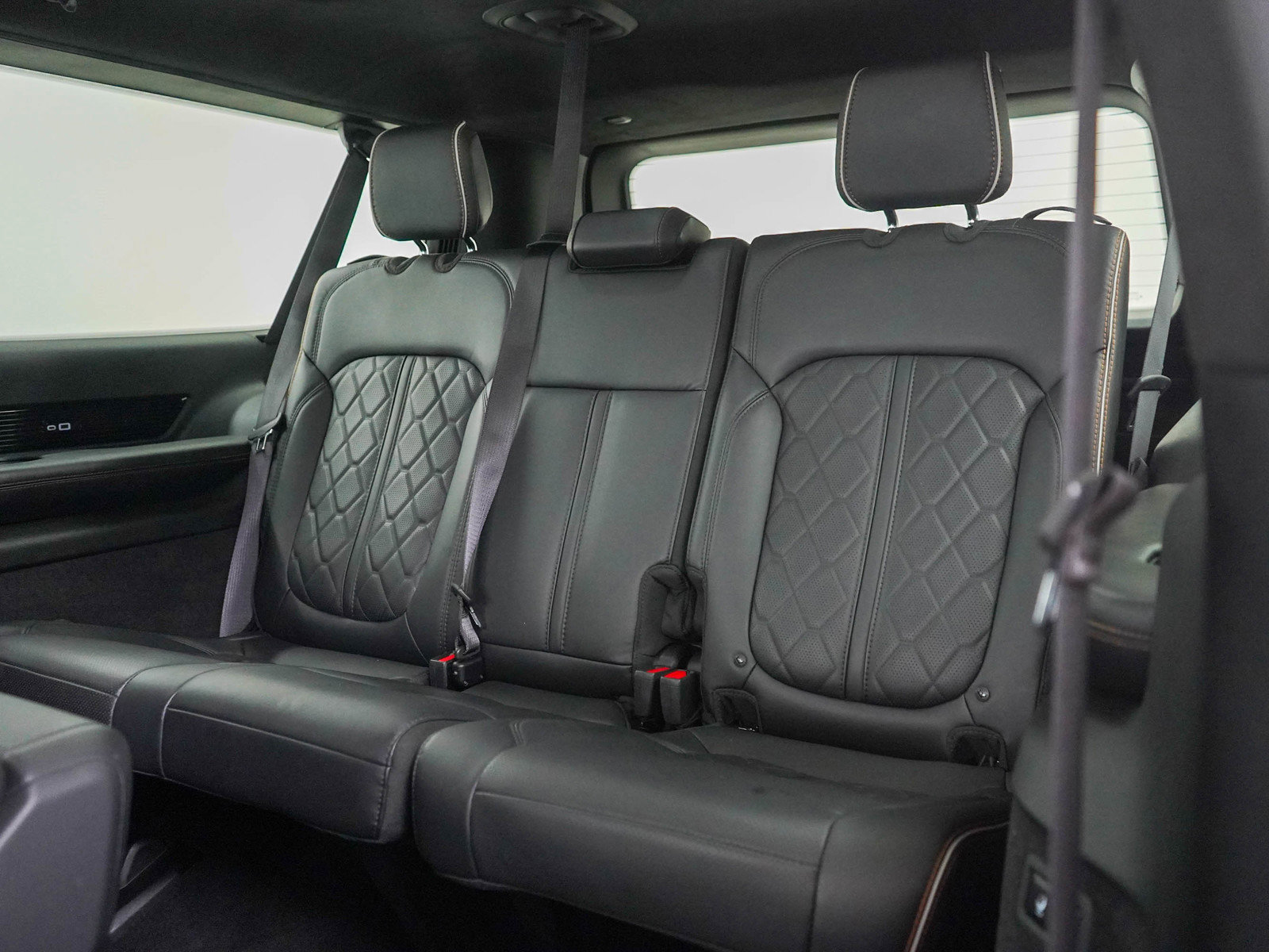 Used 2024 Jeep Grand Wagoneer L Series III image 21