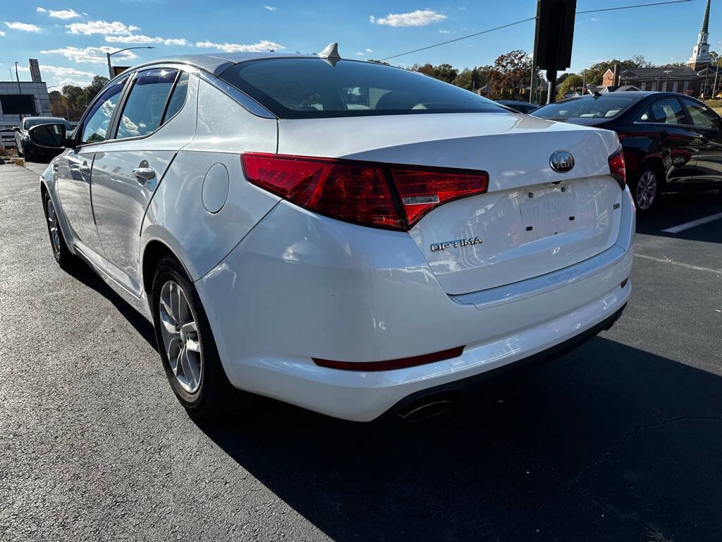 Used 2013 Kia Optima LX w/ Convenience Plus Pkg image 5