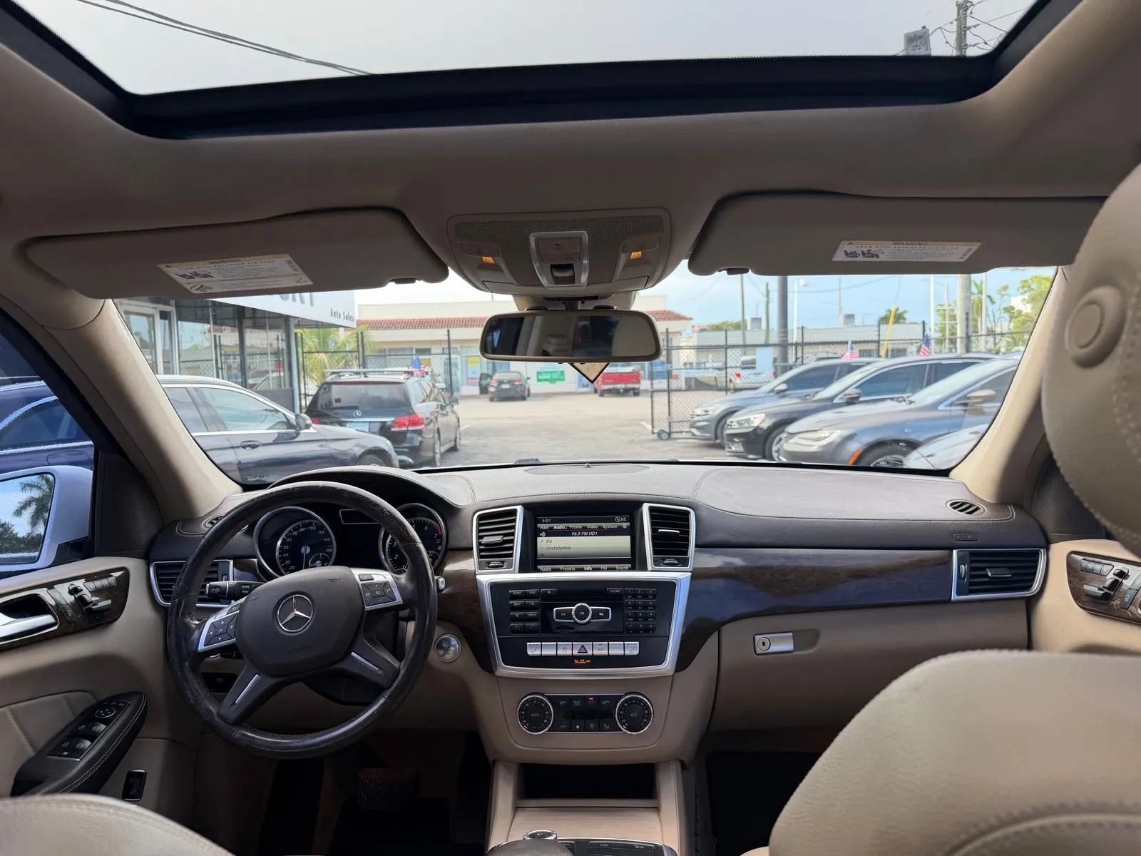 Used 2016 Mercedes-Benz GL 450 4MATIC w/ Premium I Package image 38