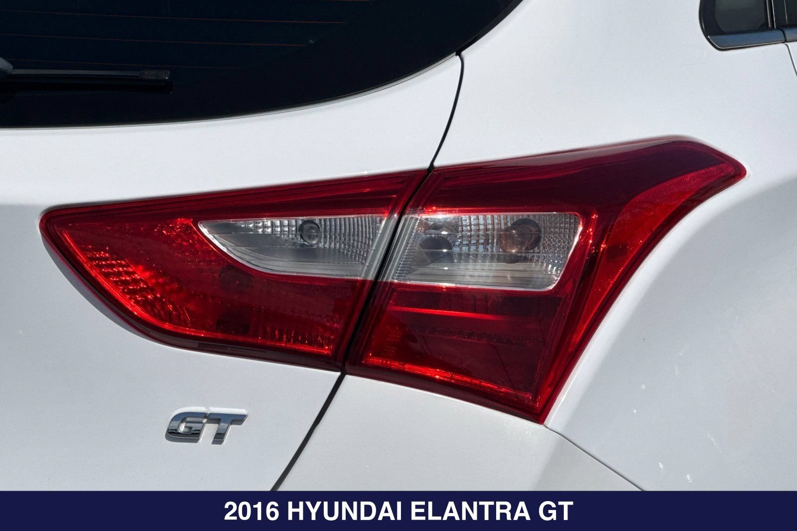 Used 2016 Hyundai Elantra GT w/ Option Group 02 FWD image 27