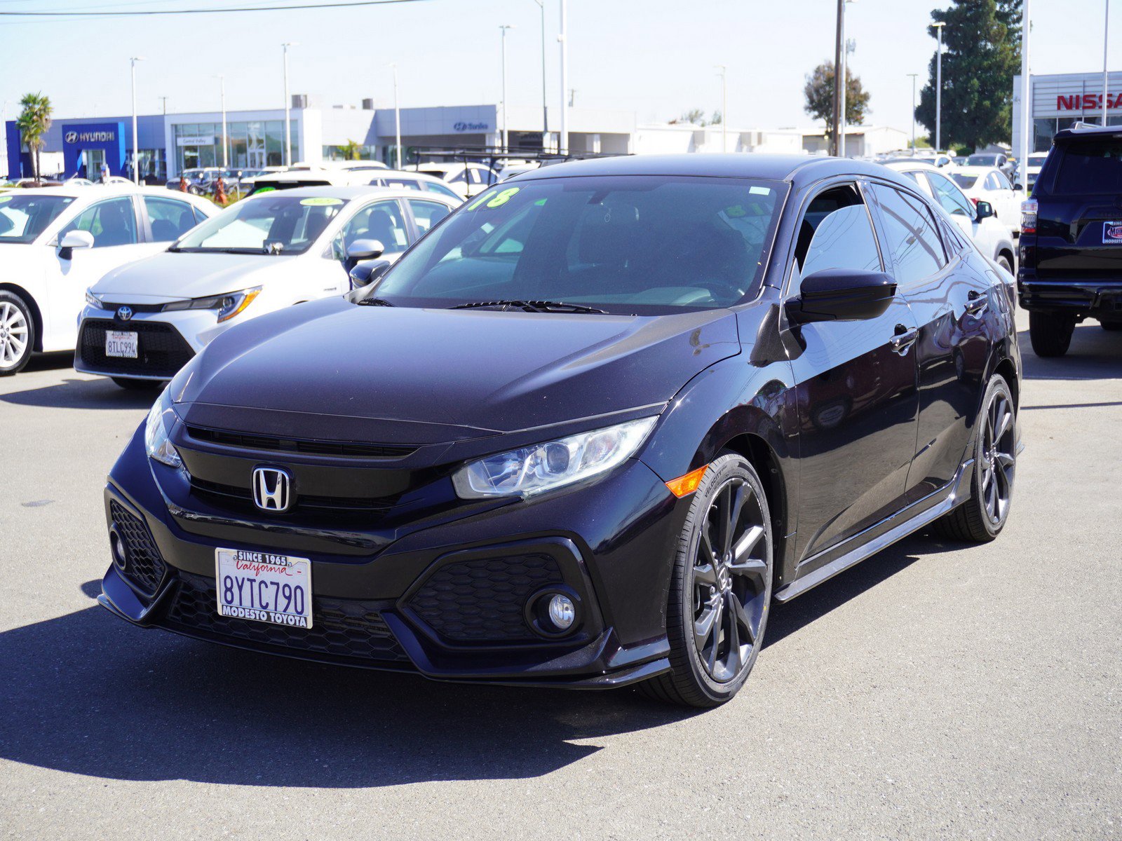 Used 2018 Honda Civic Sport image 5