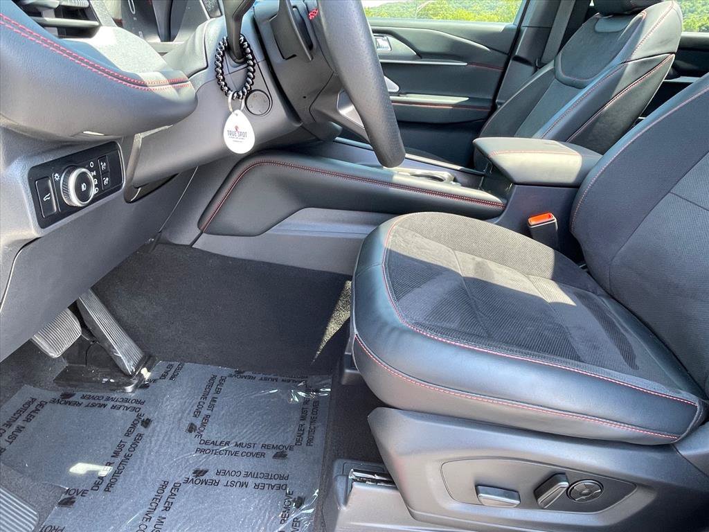 Used 2025 Ford Explorer ST AWD/4WD image 26
