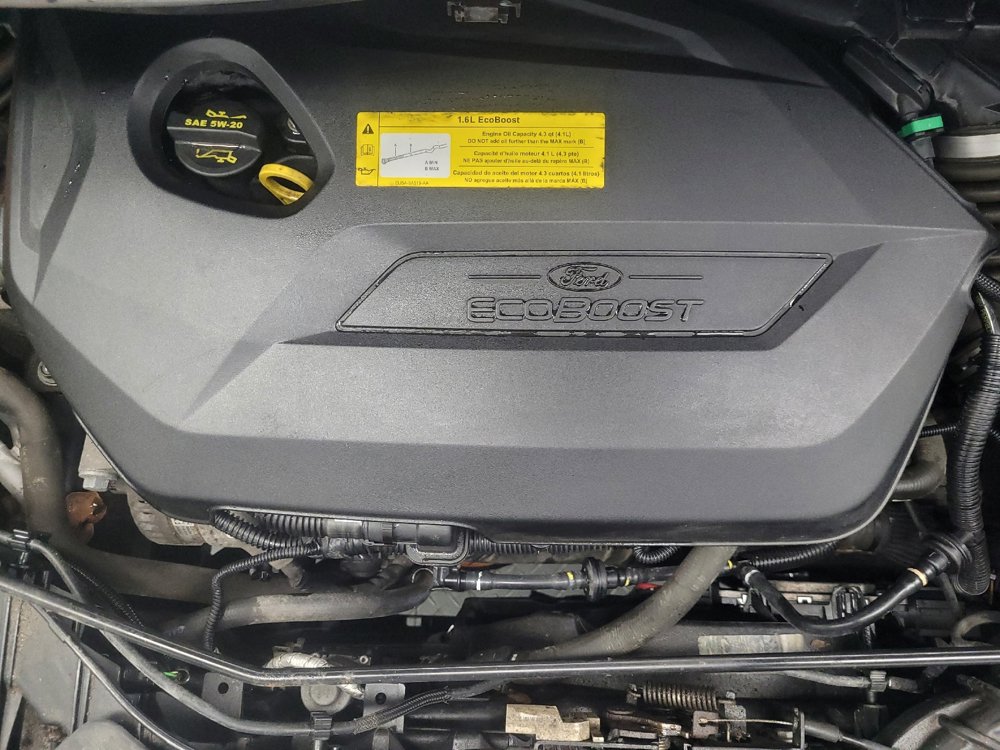 Used 2015 Ford Escape SE image 30