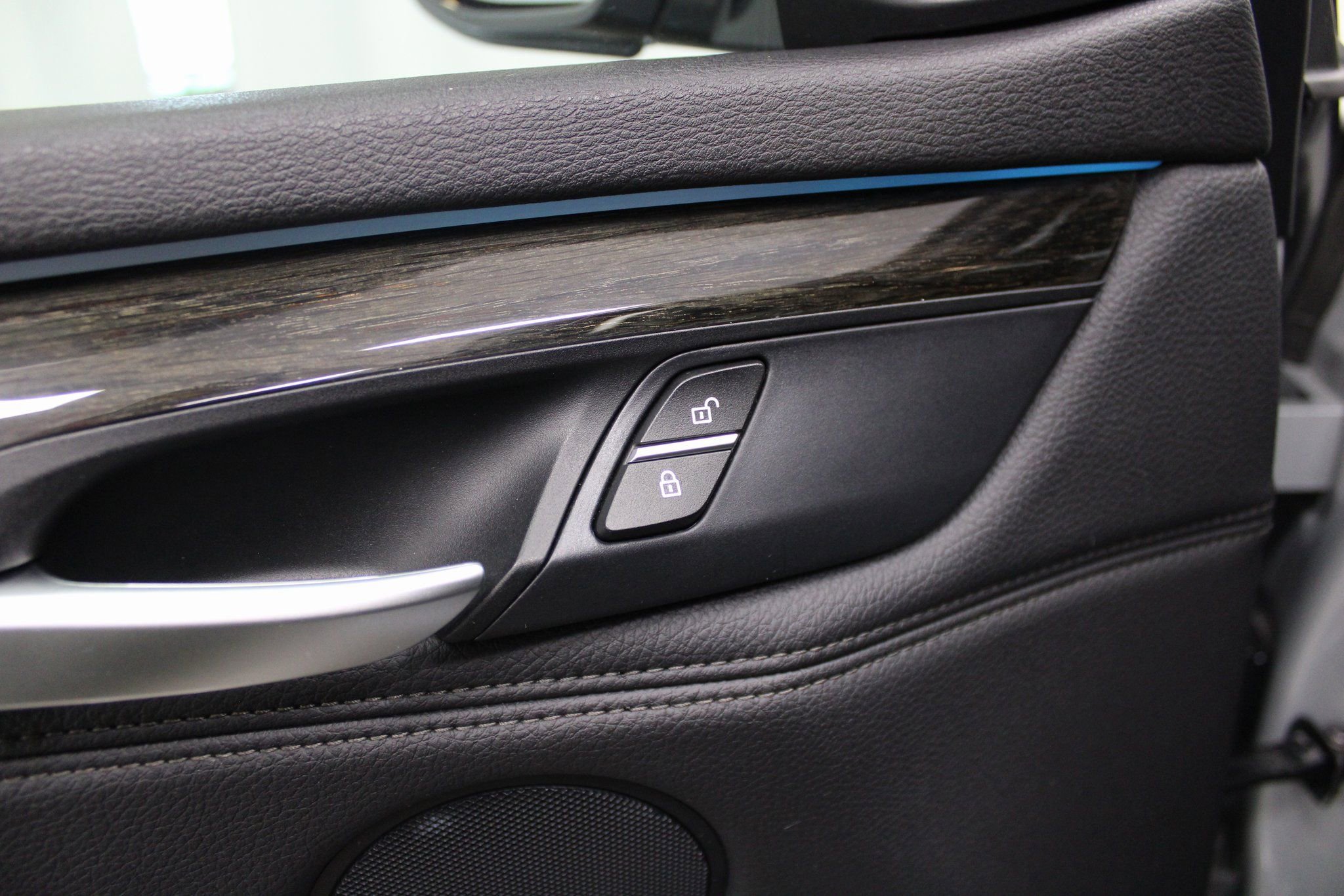 Used 2017 BMW X5 xDrive35i image 14