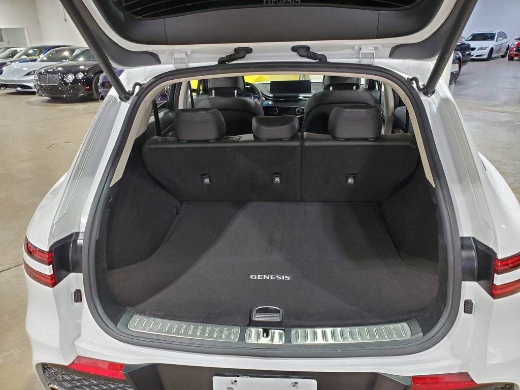Used 2022 Genesis GV70 2.5T w/ Select Package image 45