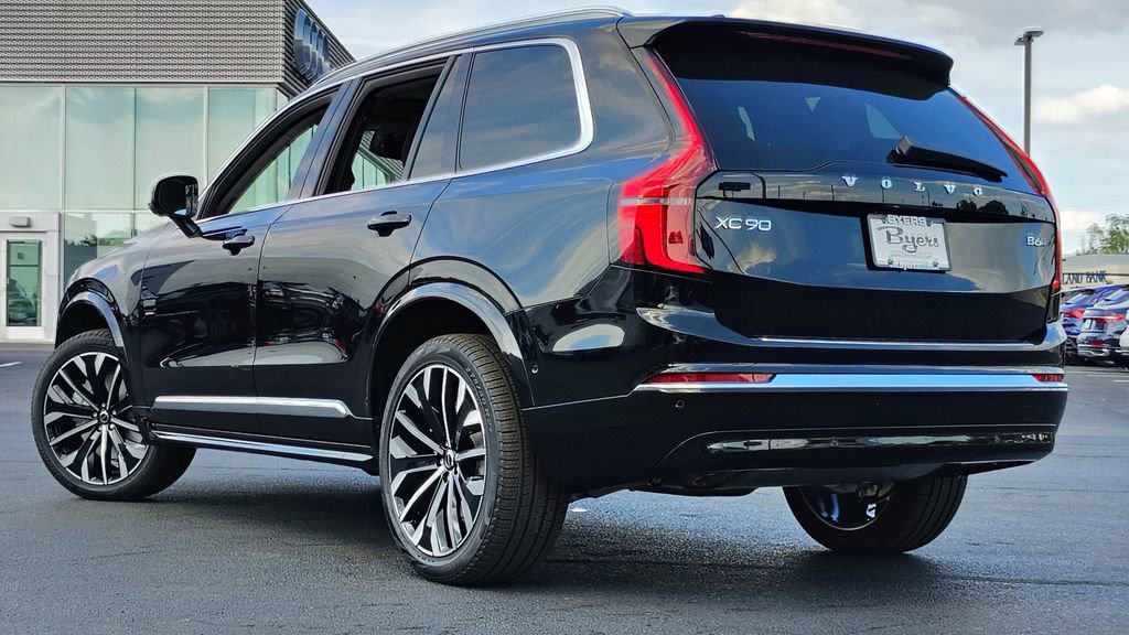 New 2026 Volvo XC90 B6 Plus w/ Protection Package Premier AWD/4WD image 4