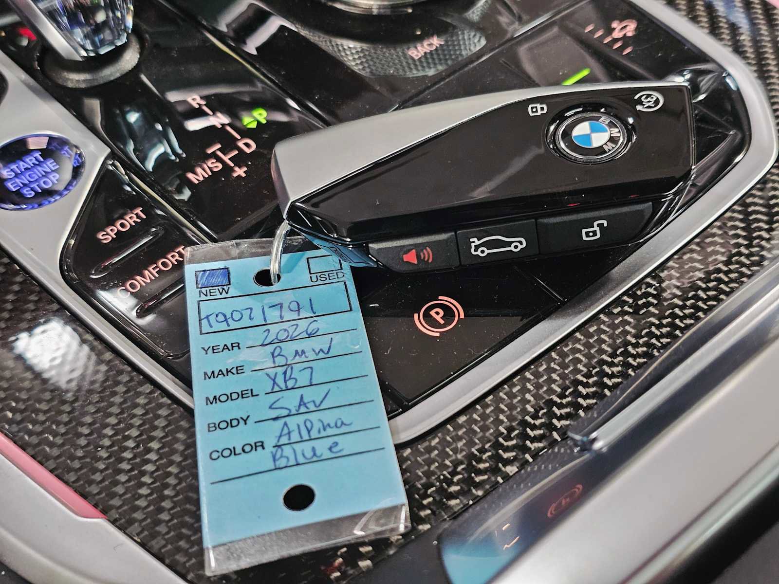 New 2026 BMW ALPINA XB7 image 31
