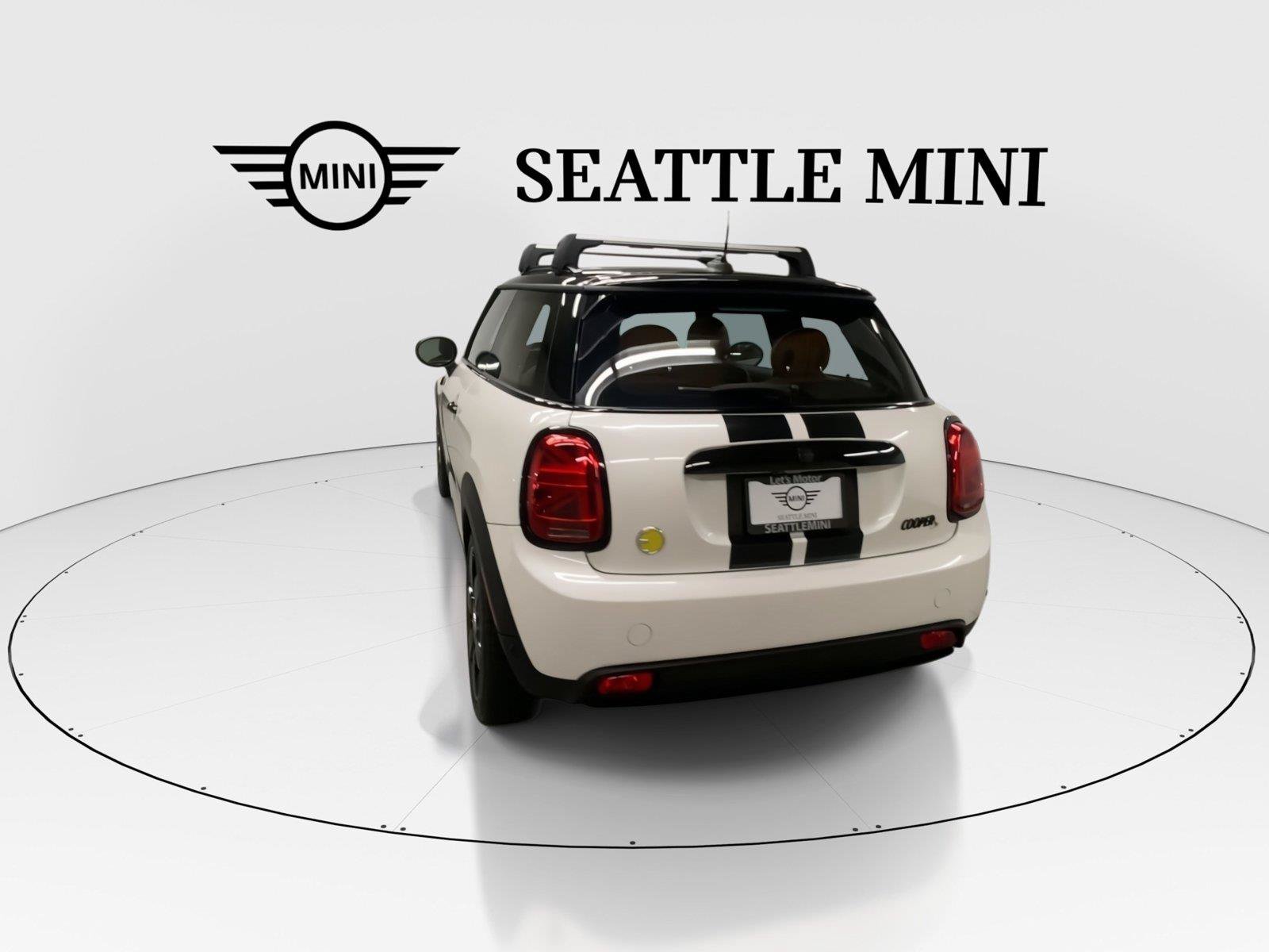 Used 2023 MINI Cooper SE FWD image 9