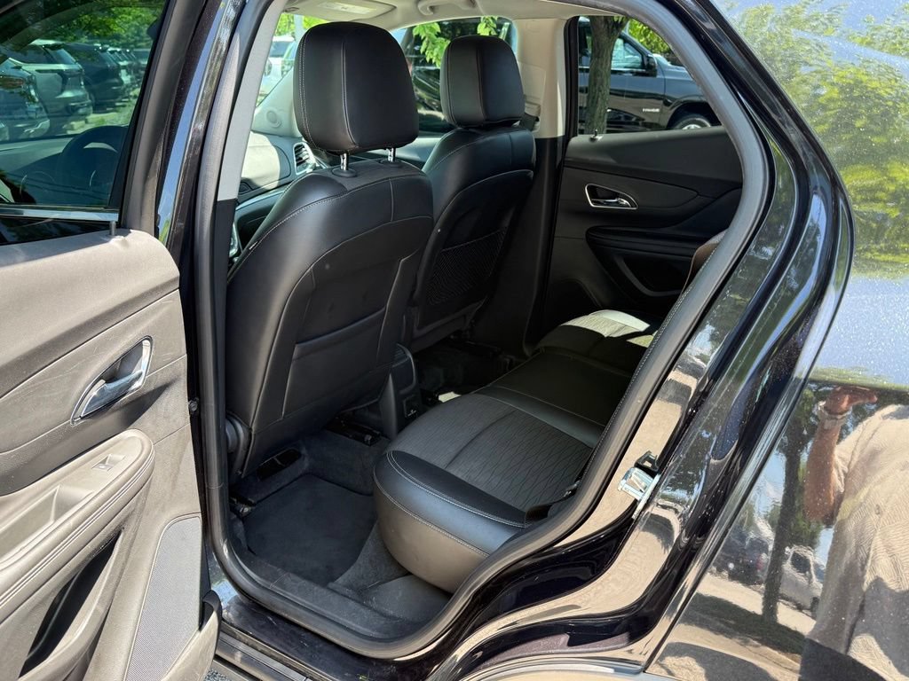 Used 2015 Buick Encore Convenience AWD/4WD image 11
