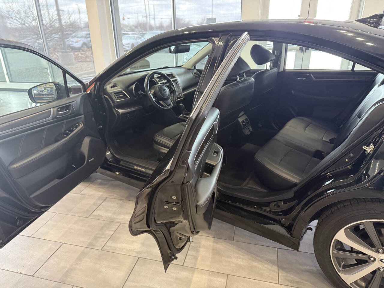 Used 2019 Subaru Legacy 2.5i Limited w/ Popular Package #2A image 16