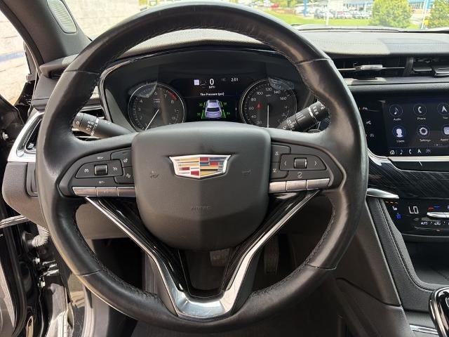 Used 2023 Cadillac XT6 Premium Luxury w/ Technology Package FWD image 29