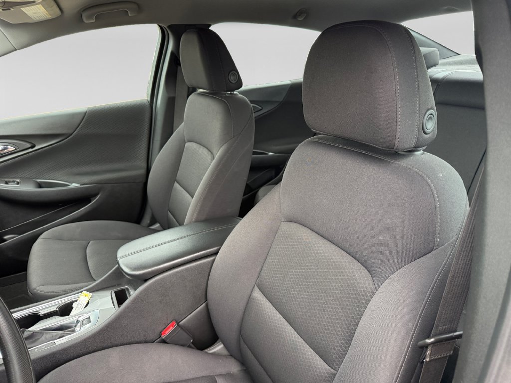 Used 2024 Chevrolet Malibu LT FWD image 23