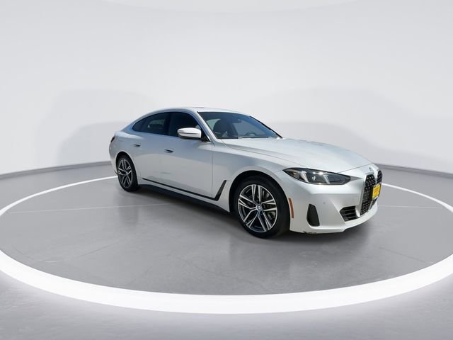 Used 2025 BMW 430i xDrive w/ Premium Package image 2