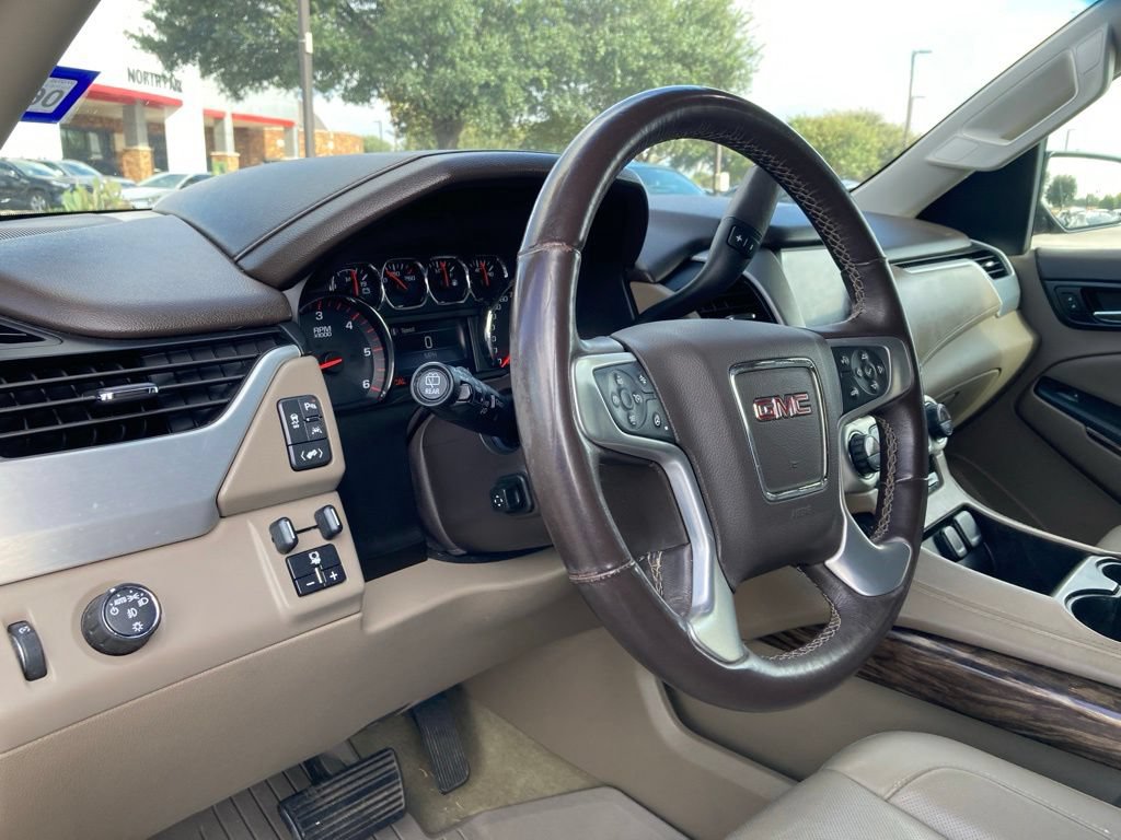 Used 2016 GMC Yukon XL SLT w/ Open Road Package RWD image 9
