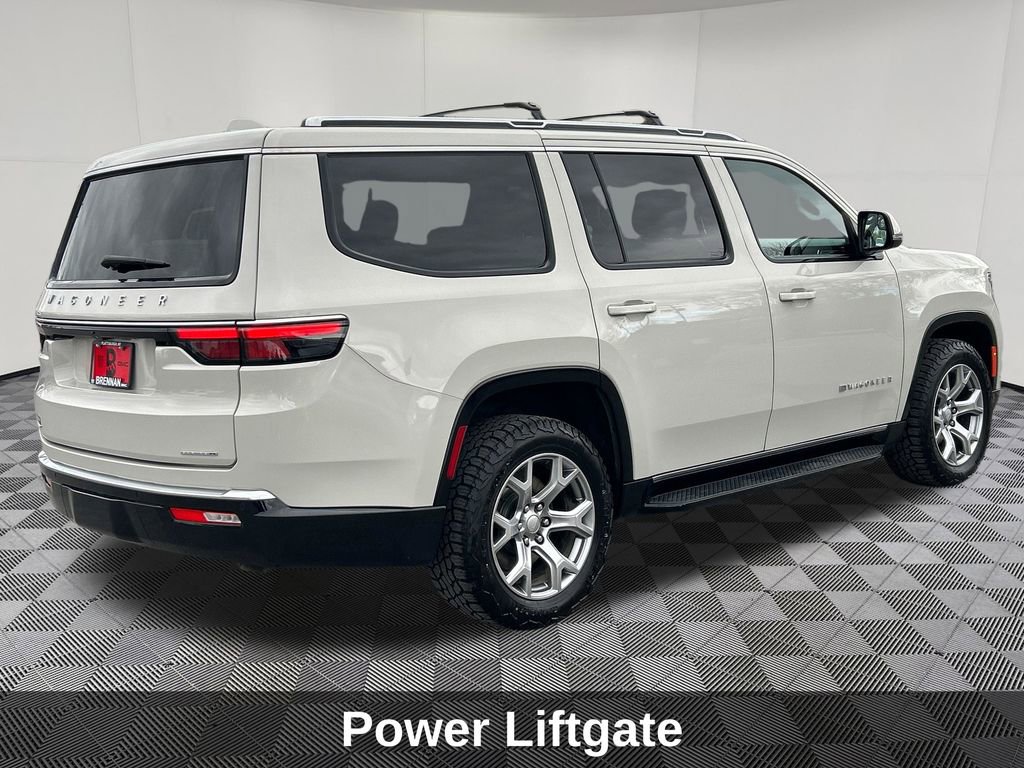 Used 2022 Jeep Wagoneer Series II AWD/4WD image 8