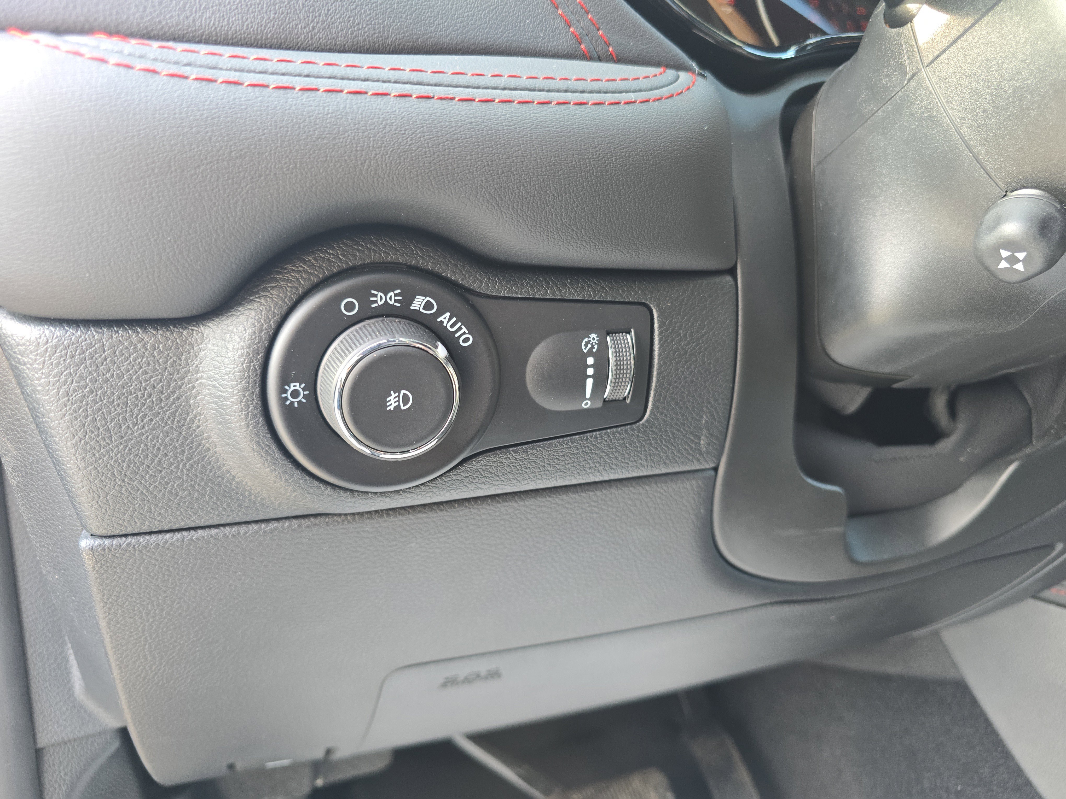 Used 2023 Dodge Durango Citadel image 21