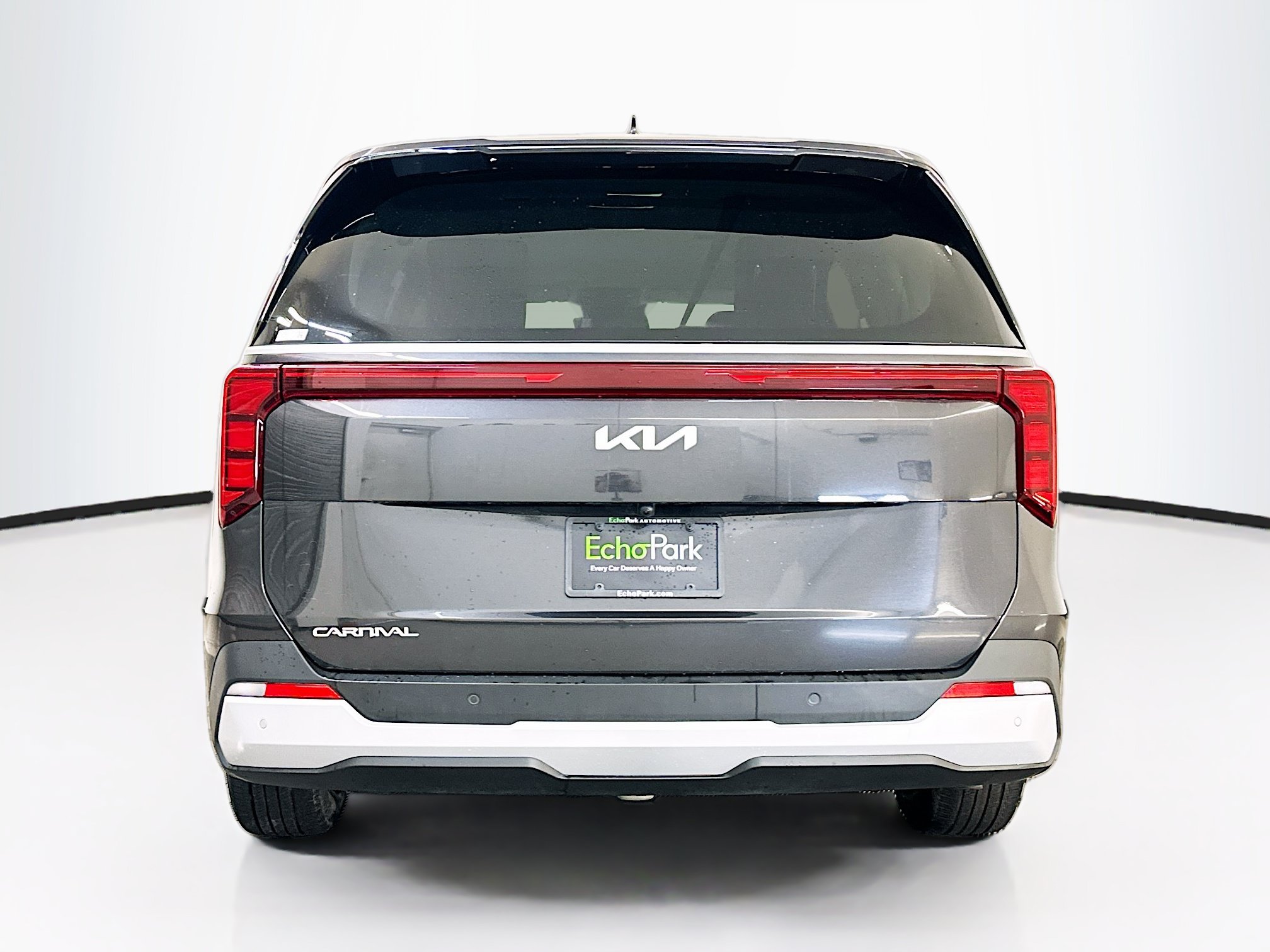 Used 2026 Kia Carnival FWD image 7