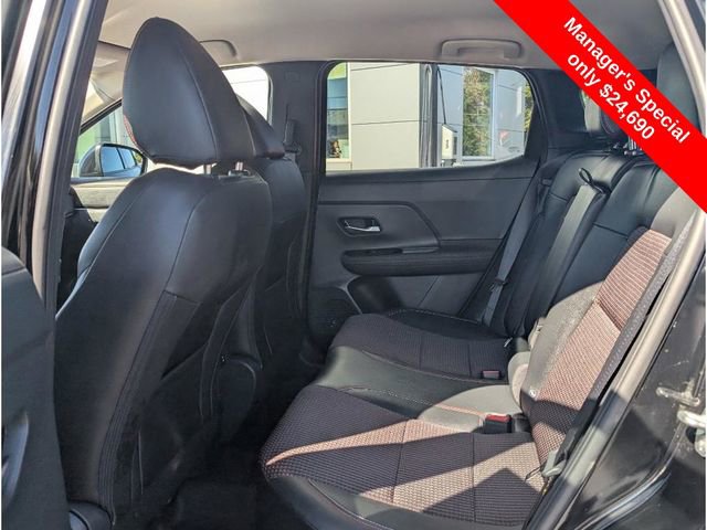 Certified 2025 Nissan Kicks SR image 11